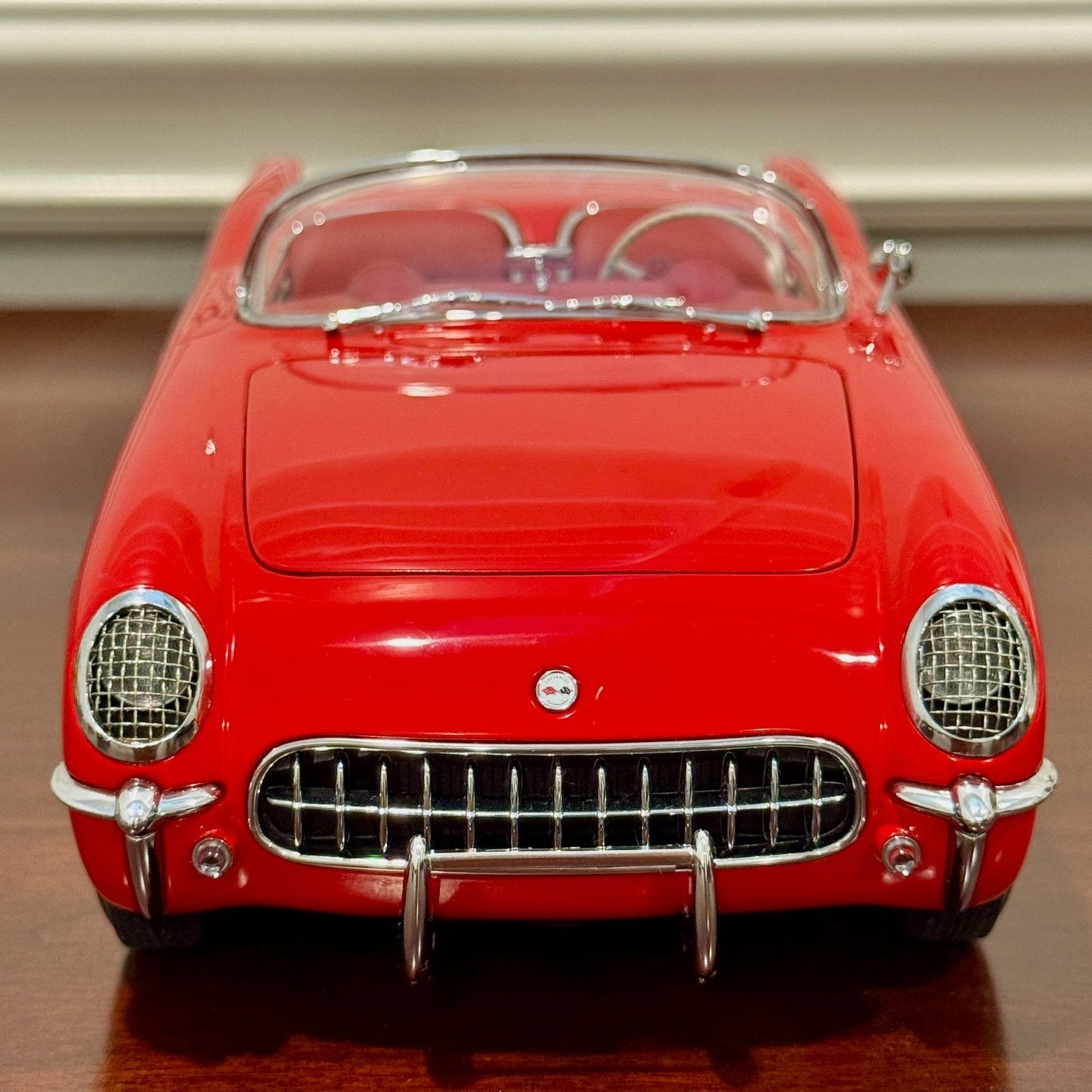 1/18 1954 Chevrolet Corvette AUTOart Millenium | Red