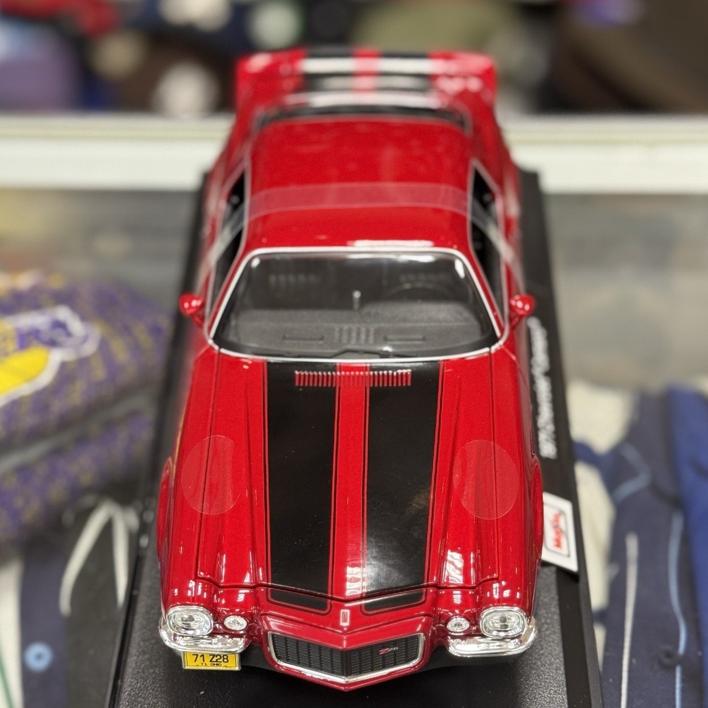 1/18 1971 Chevy Camaro White Stripe Maisto Exclusive Diecast | Metallic Red