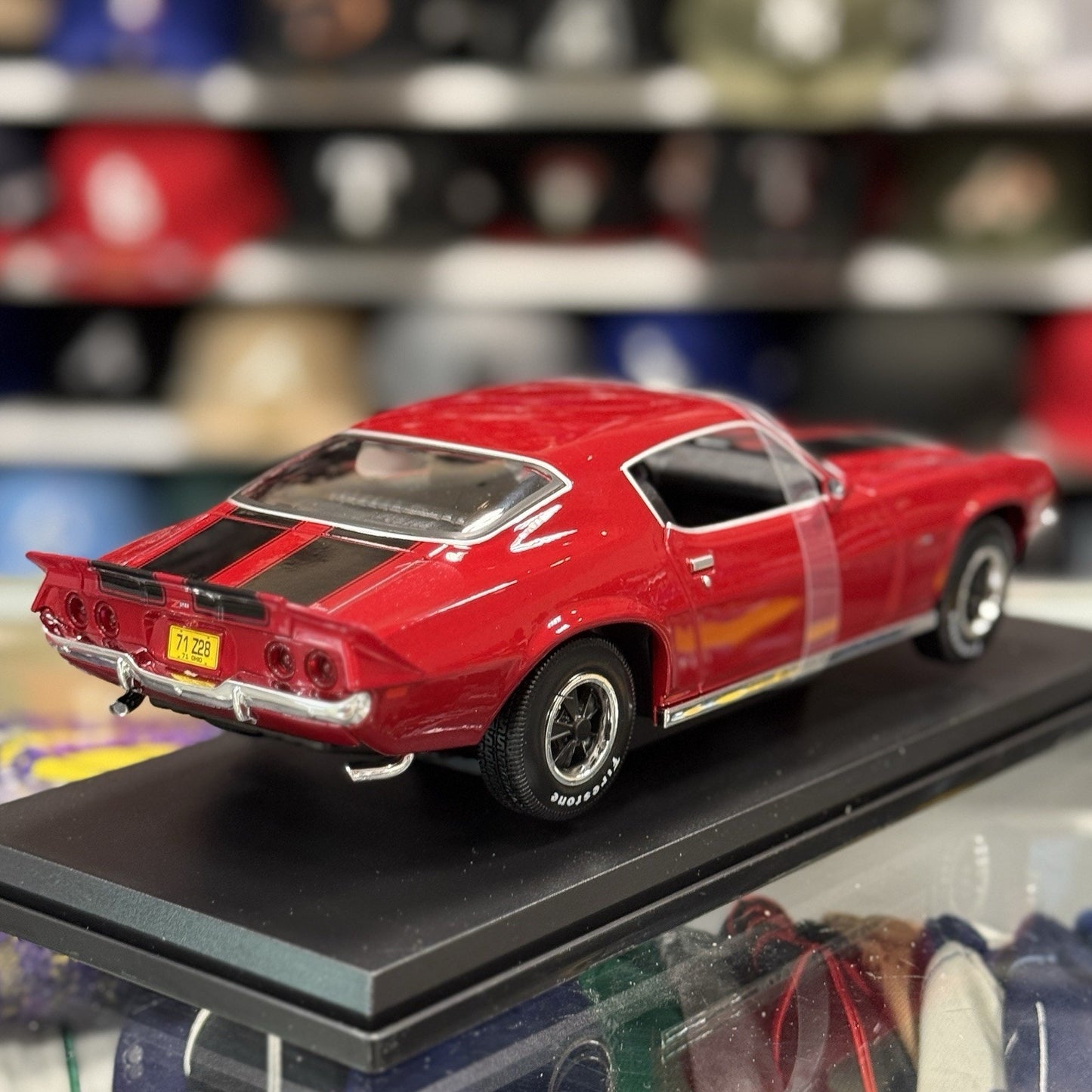 1/18 1971 Chevy Camaro White Stripe Maisto Exclusive Diecast | Metallic Red