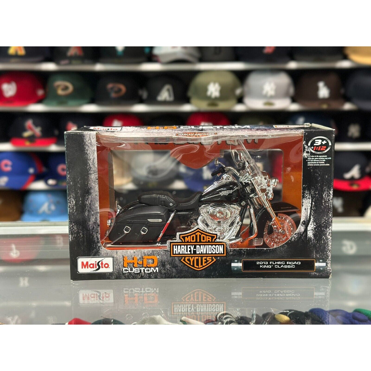 Maisto 1:12 Harley-Davidson 2013 FLHRC Road King Classic Diecast Motorcycle NIB - Product Image