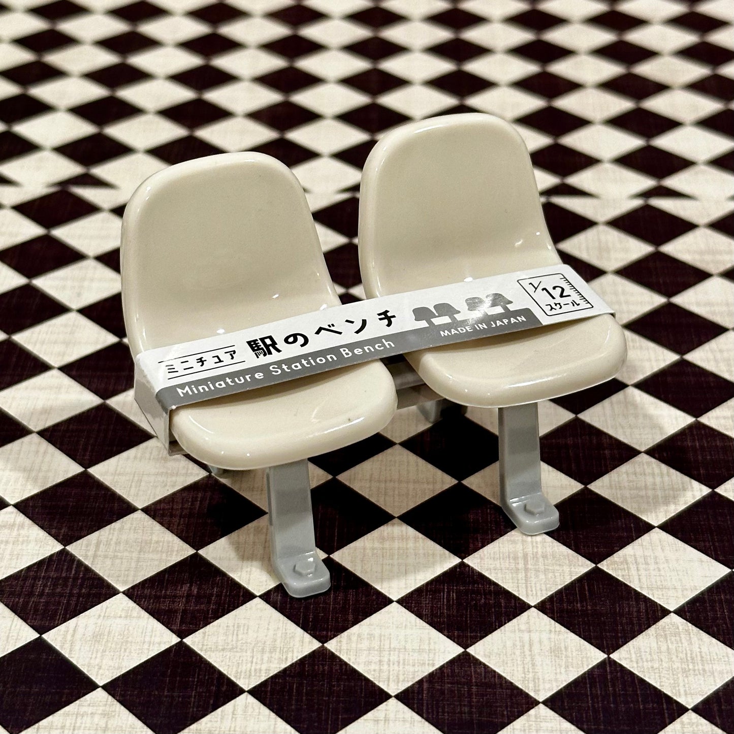 1/12 Scale Bus Station Bench (1/18 1/10) Prop Diorama Figurine | Made in Japan | NEW
