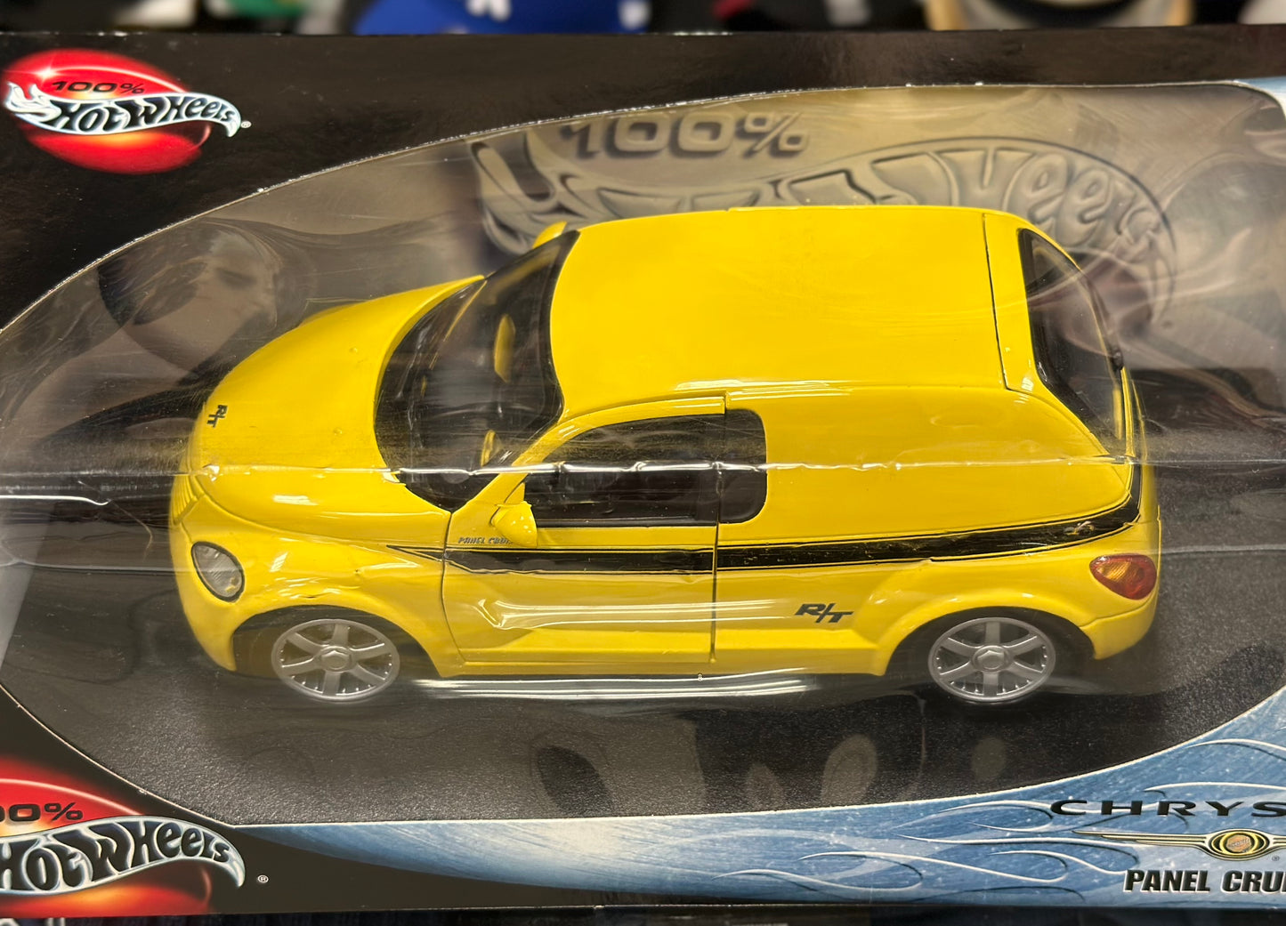 1/18 Chrysler PT Cruiser Yellow Hot Wheels | In Box