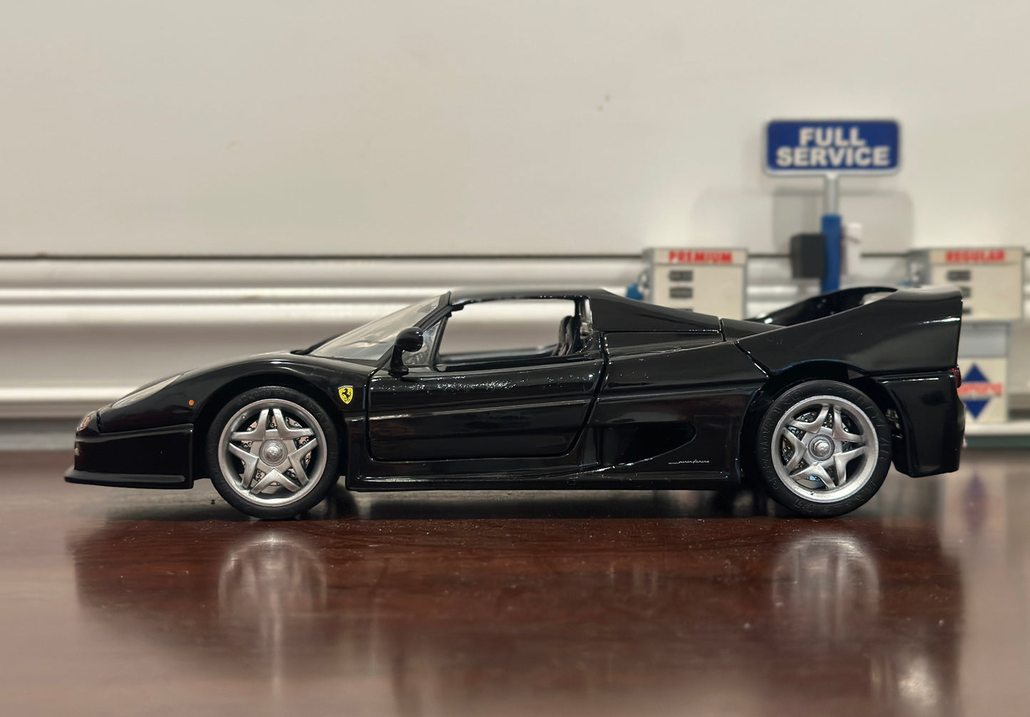 Ferrari F50 Hard-Top | Hot Wheels 1/18 | New