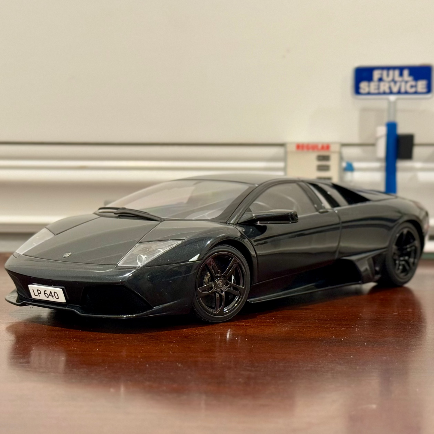 AUTOart 2006 Lamborghini Murcielago LP-640 Dark Gray/Black 1/18 Scale Diecast Model Car | In Box - Product Image