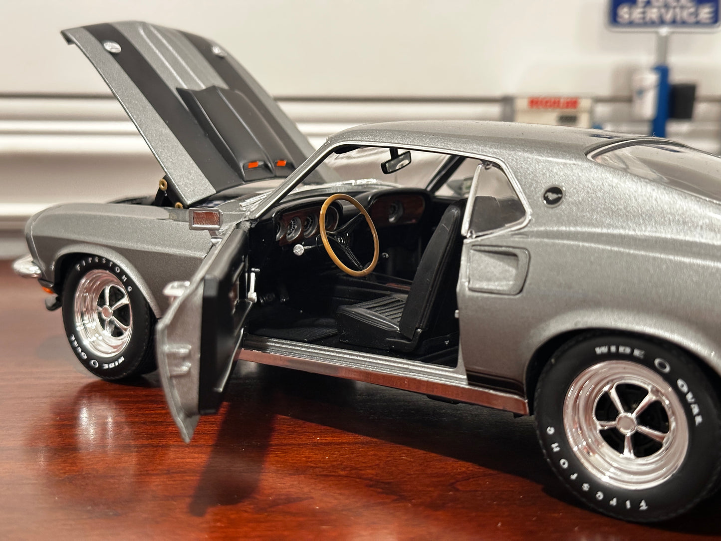 1969 Ford Mustang Boss 429 'John Wick Movie Car' | Highway 61 1/18 | Open Box