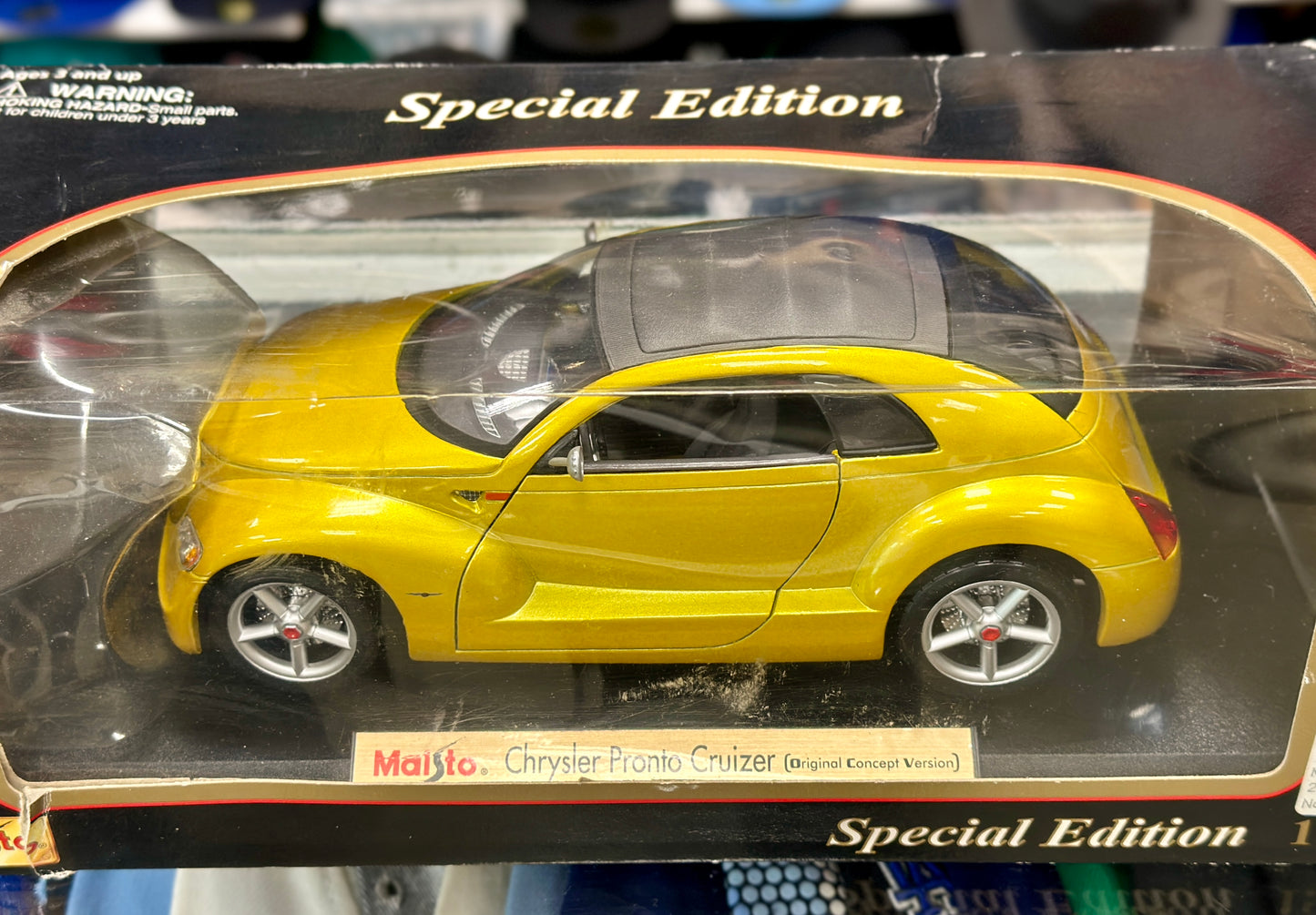Chrysler Pronto Cruiser (PT Cruiser Concept), Gold | Vintage Maisto 1/18 | New