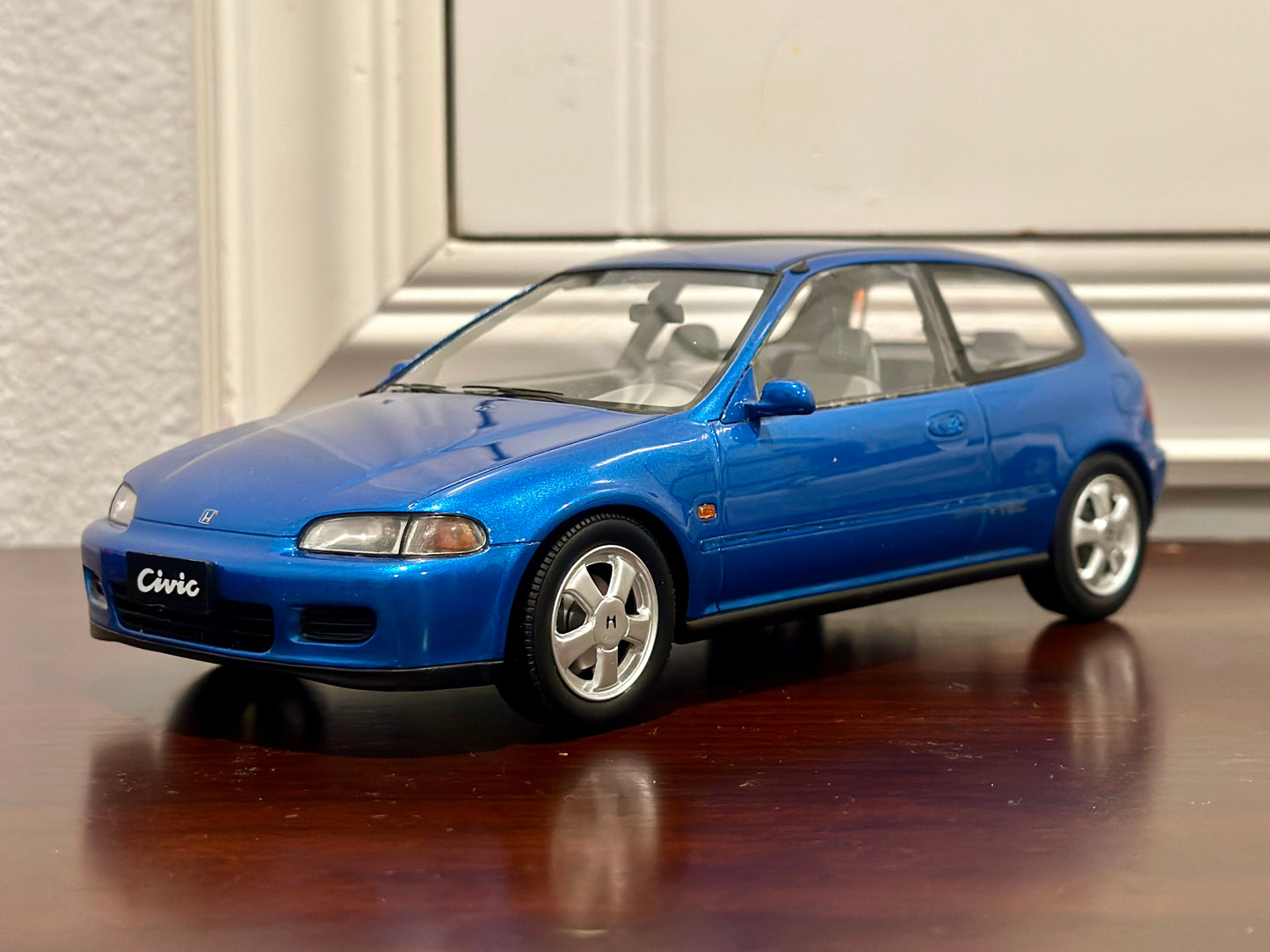 Honda Civic Hatchback Blue | Resin Dealer Edition 1/18 | Open Box