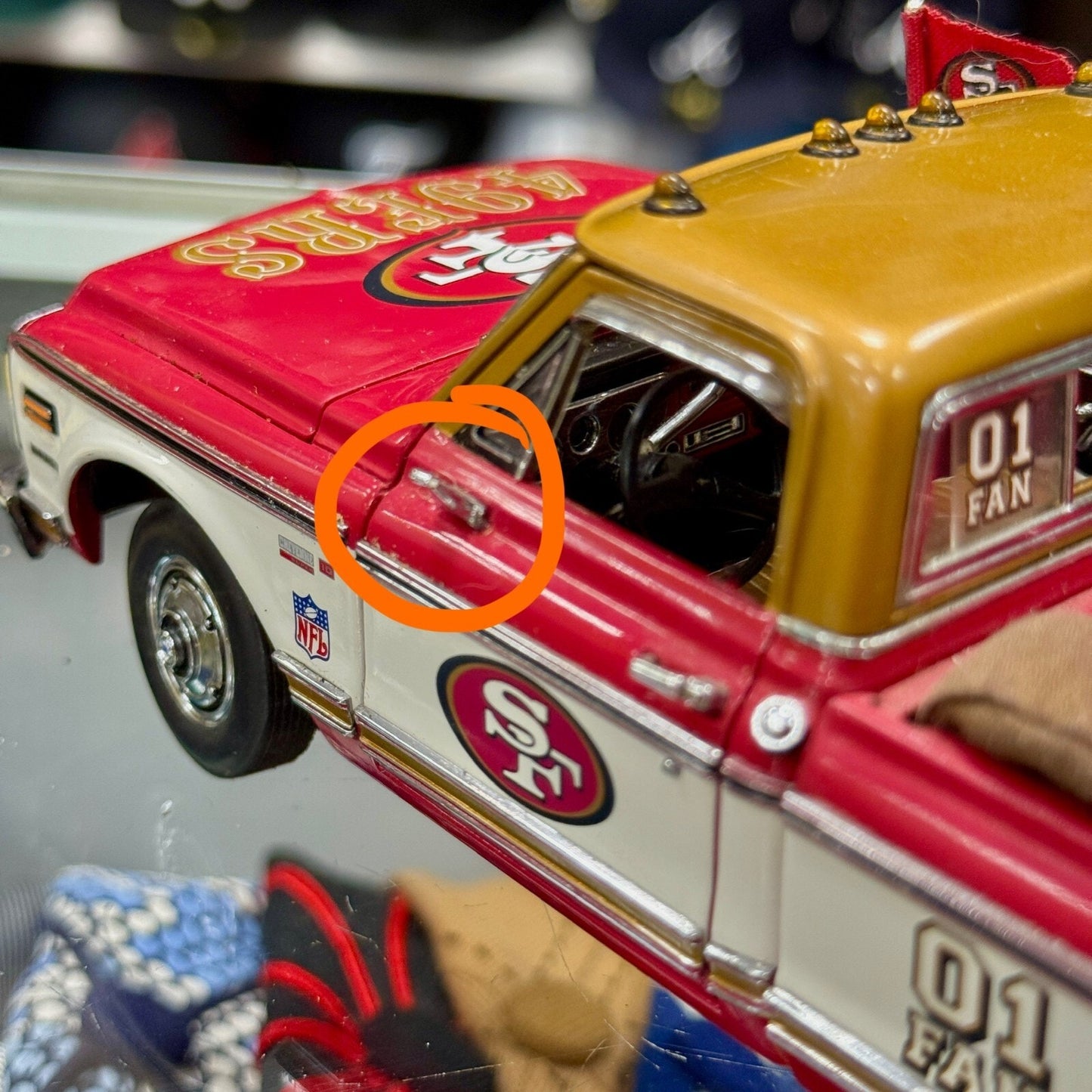 1/24 1972 Chevy Pickup Truck San Francisco 49ers Danbury Mint | Read Description