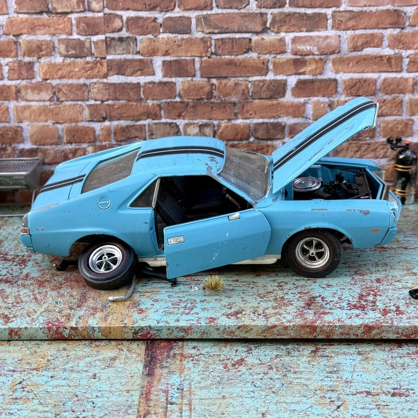 American Muscle 1968 AMC AMX Blue 1/18 Scale Diecast Model Car | Parts Car - Product Image