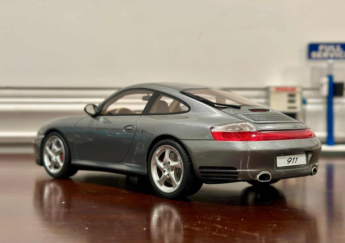 GT Spirit Porsche 911 Carrera 4S Grey 1/18 Scale Resin Model Car | Limited Edition - Product Image