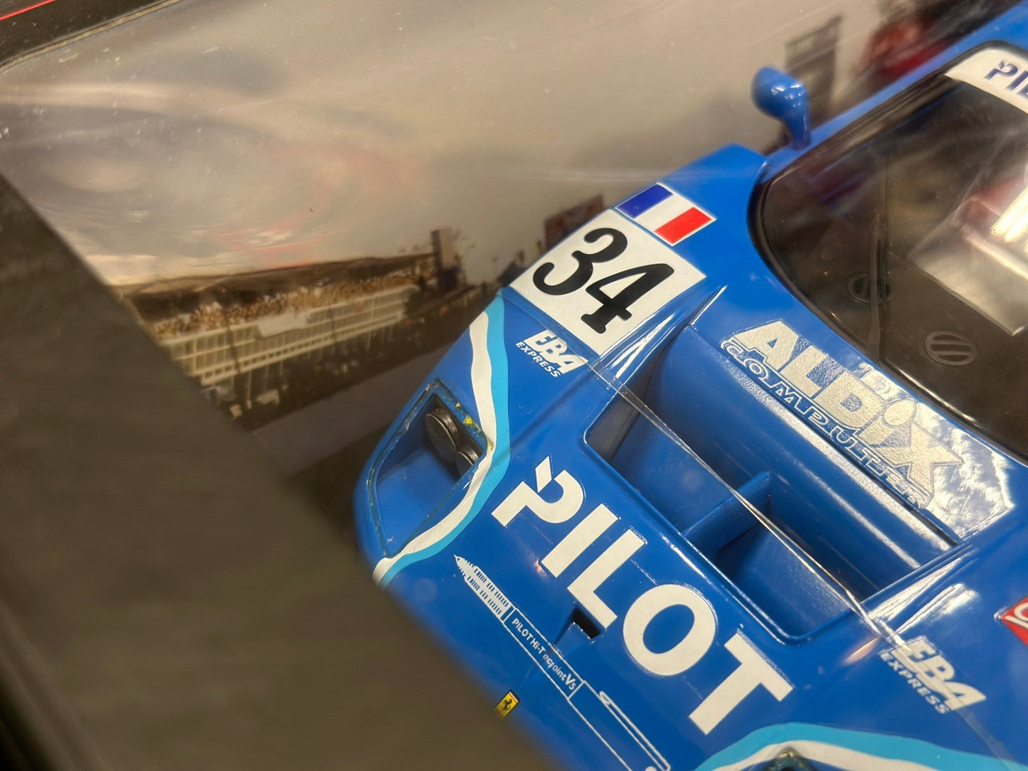 Hot Wheels Elite Ferrari F40 Competizione Blue 1/18 Scale Diecast Model Car | New - Product Image