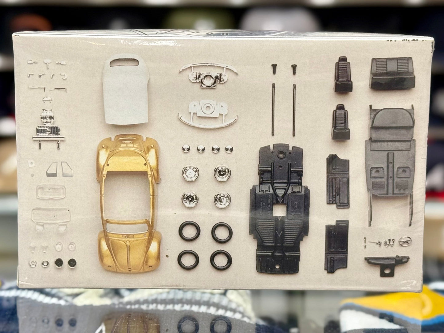 Kit Volkswagen Beetle 1:43 Scale Model Kit | New - Product Image