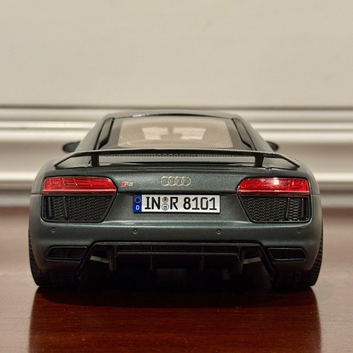 Kyosho 1/18 Audi R8 V10 Coupe Matte Green Diecast Model Car | In Box - Product Image