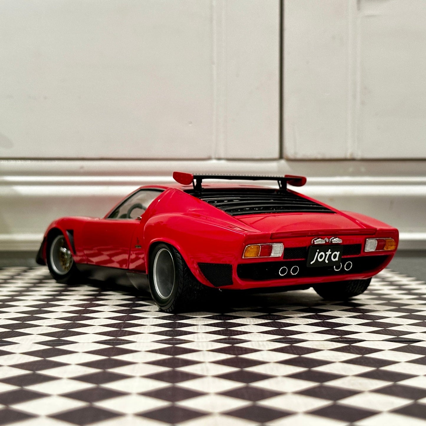 Kyosho Lamborghini Miura SVR Jota Red 1/18 Scale Diecast Model Car - Product Image