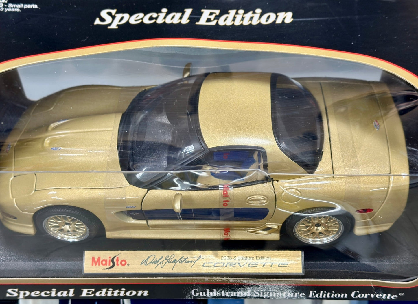Maisto Chevy Corvette Guldstrand Gold 1/18 Scale Diecast Model Car - Product Image