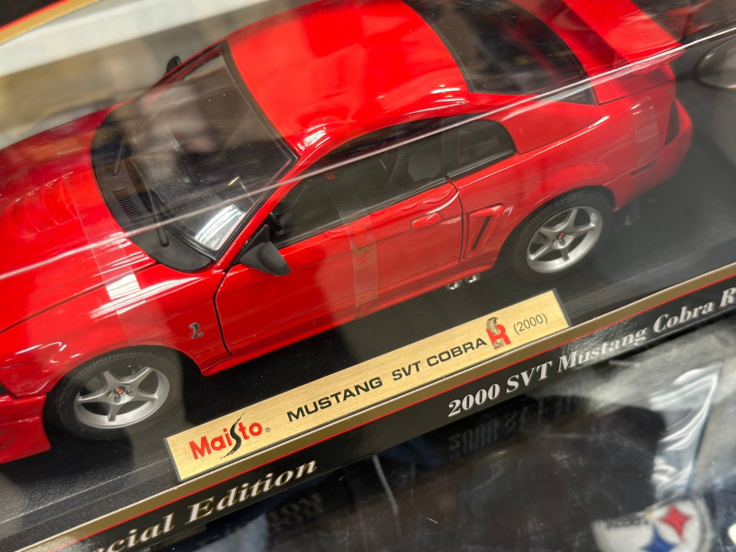 Maisto Ford Mustang Cobra R SVT Red 1/18 Scale Diecast Model Car | New - Product Image