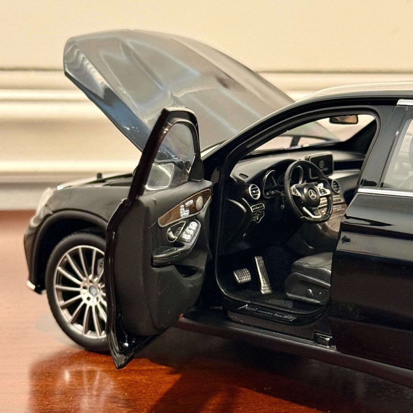 NOREV Mercedes Benz GLC 'AMG Package' Black 1/18 Scale Diecast Model Car - Product Image