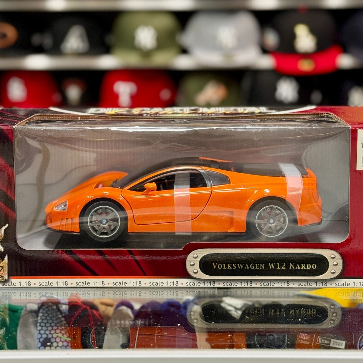Road Signature Volkswagen W12 Nardo Orange 1/18 Scale Diecast Model Car | New - Product Image