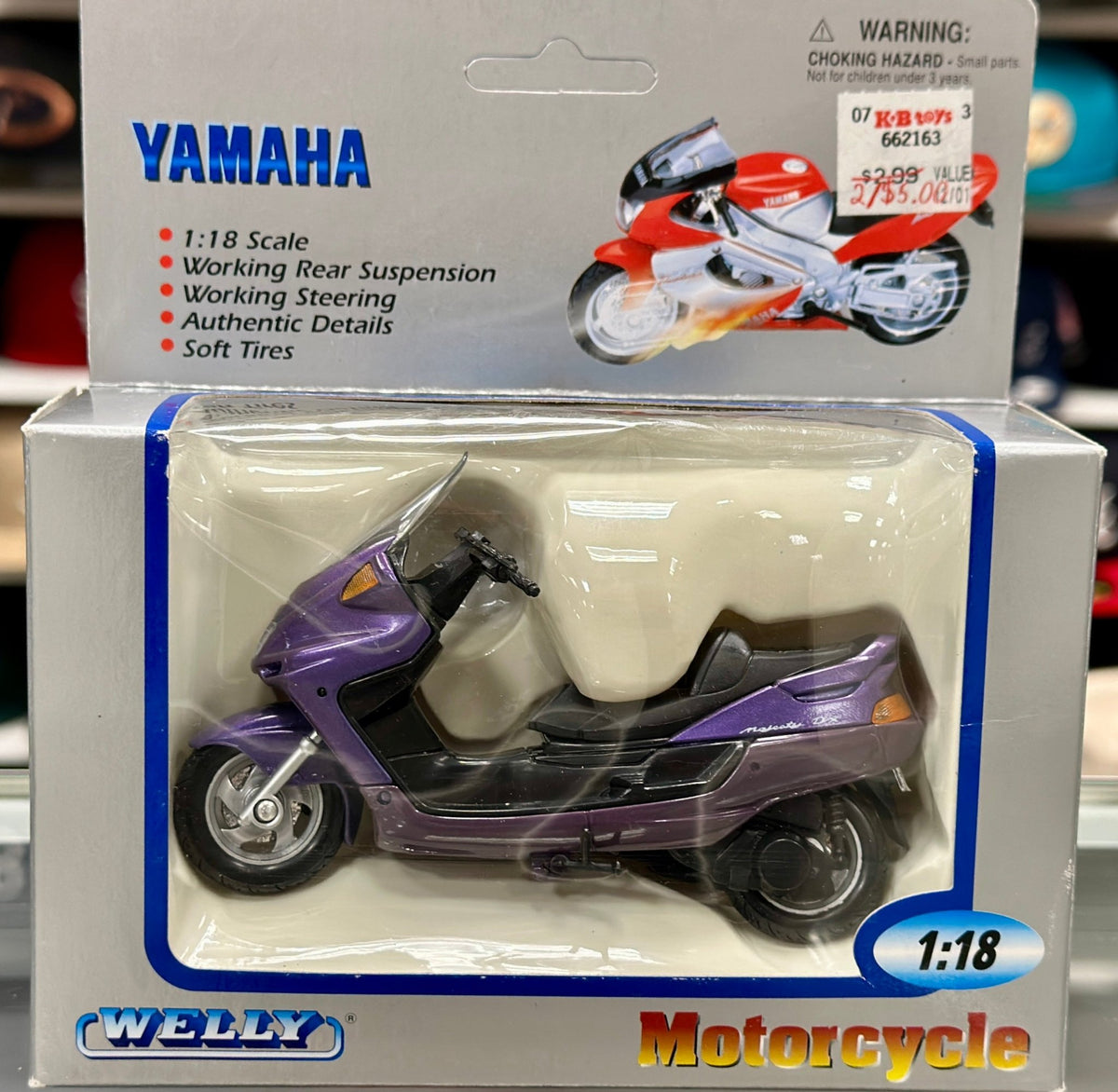 WELLY Yamaha Majesty YP250 Purple 1/18 Scale Diecast Model Scooter - Product Image