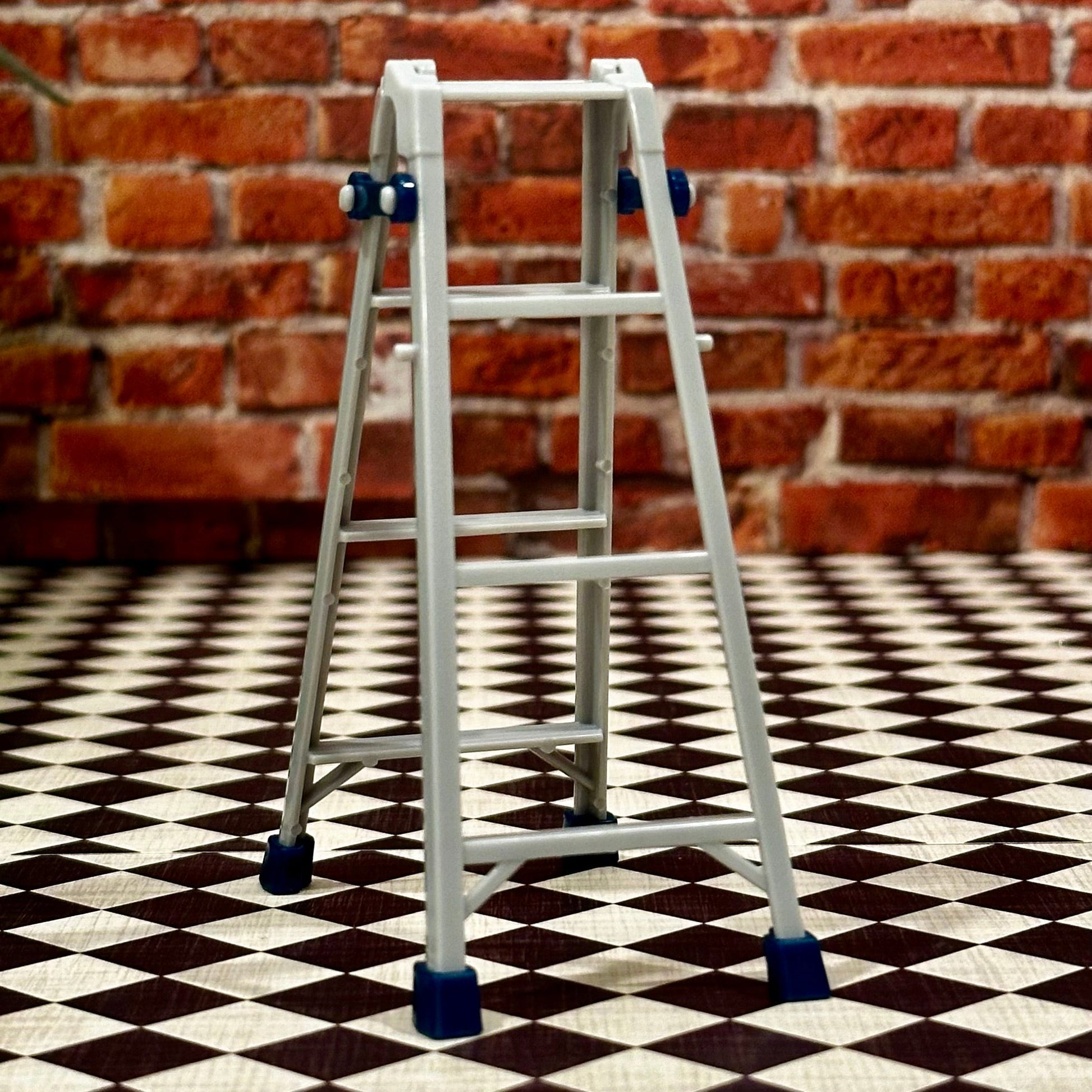 1/12 Scale Ladder (1/18 1/10) Prop Diorama Figurine | Made in Japan | NEW - Product Image
