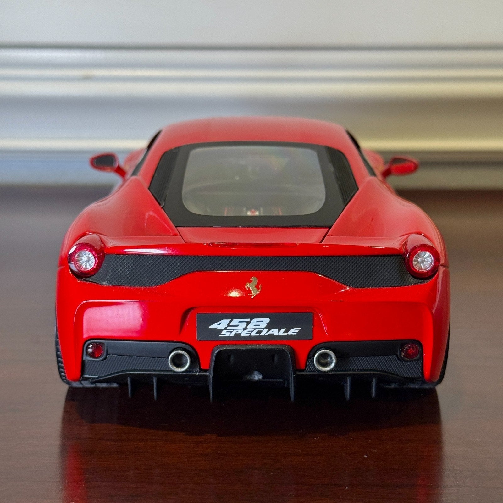 1/18 Ferrari 458 Speciale Red/Gold Wheels Hot Wheels Elite Diecast - Product Image