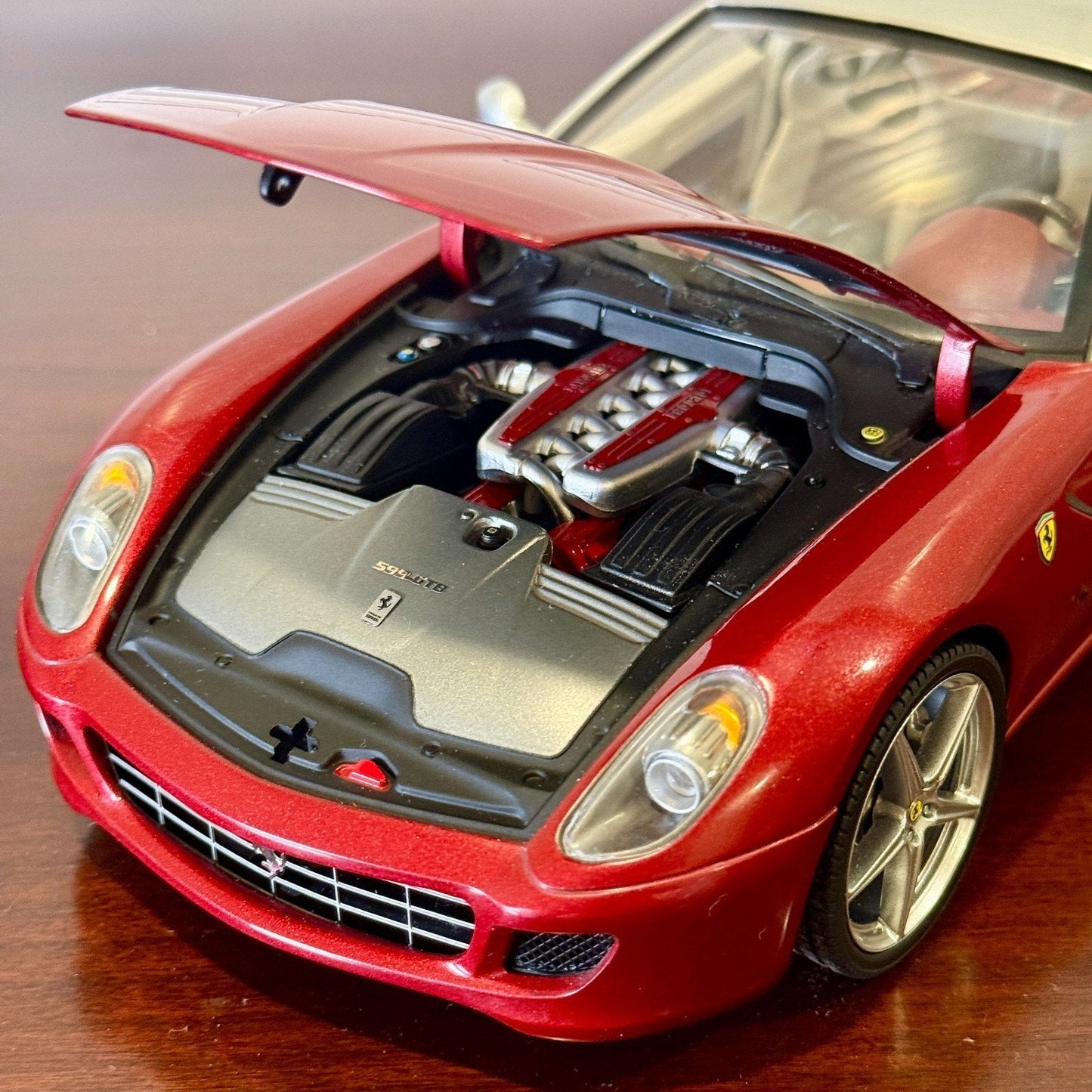 1/18 Ferrari 599 GTB Ruby/Silver Hot Wheels Elite Diecast Car | Rolling Wheels - Product Image