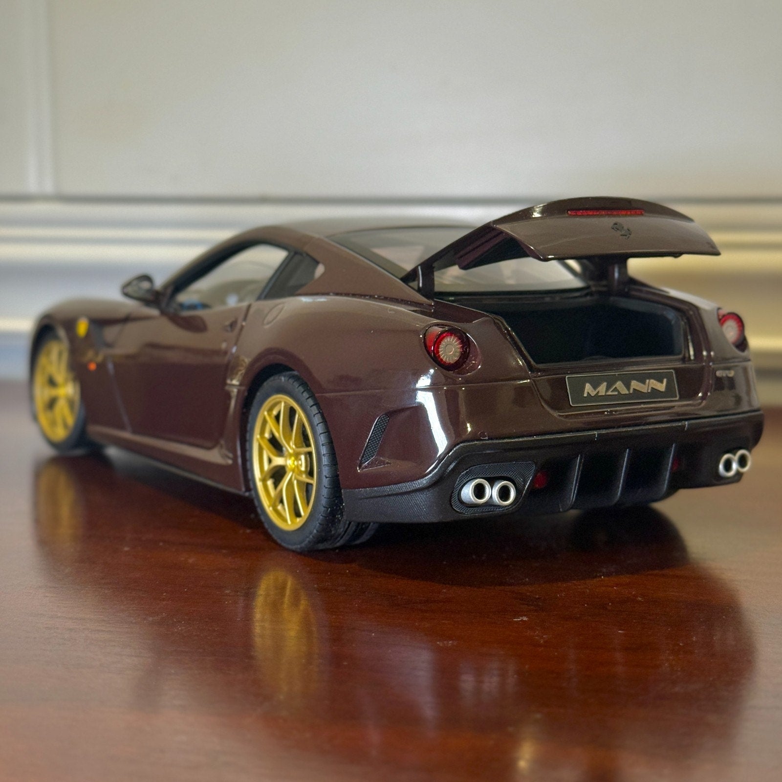 1/18 Ferrari 599 GTO Michael Mann Purple/Gold Hot Wheels Elite | Limited Edition - Product Image