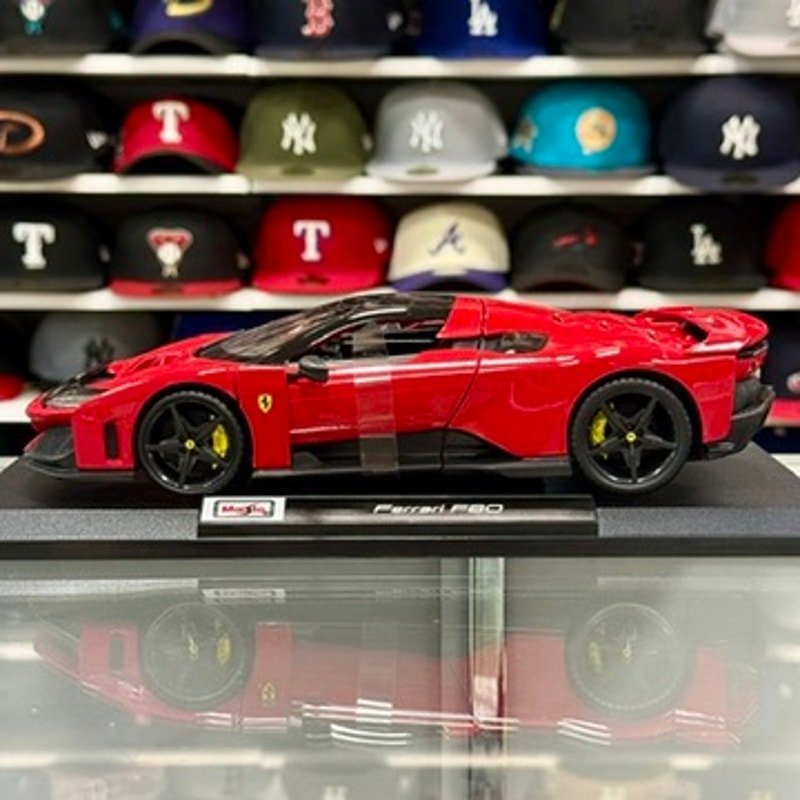 1/18 Ferrari F80 Rosso Corsa Red Diecast Model Car | New - Product Image