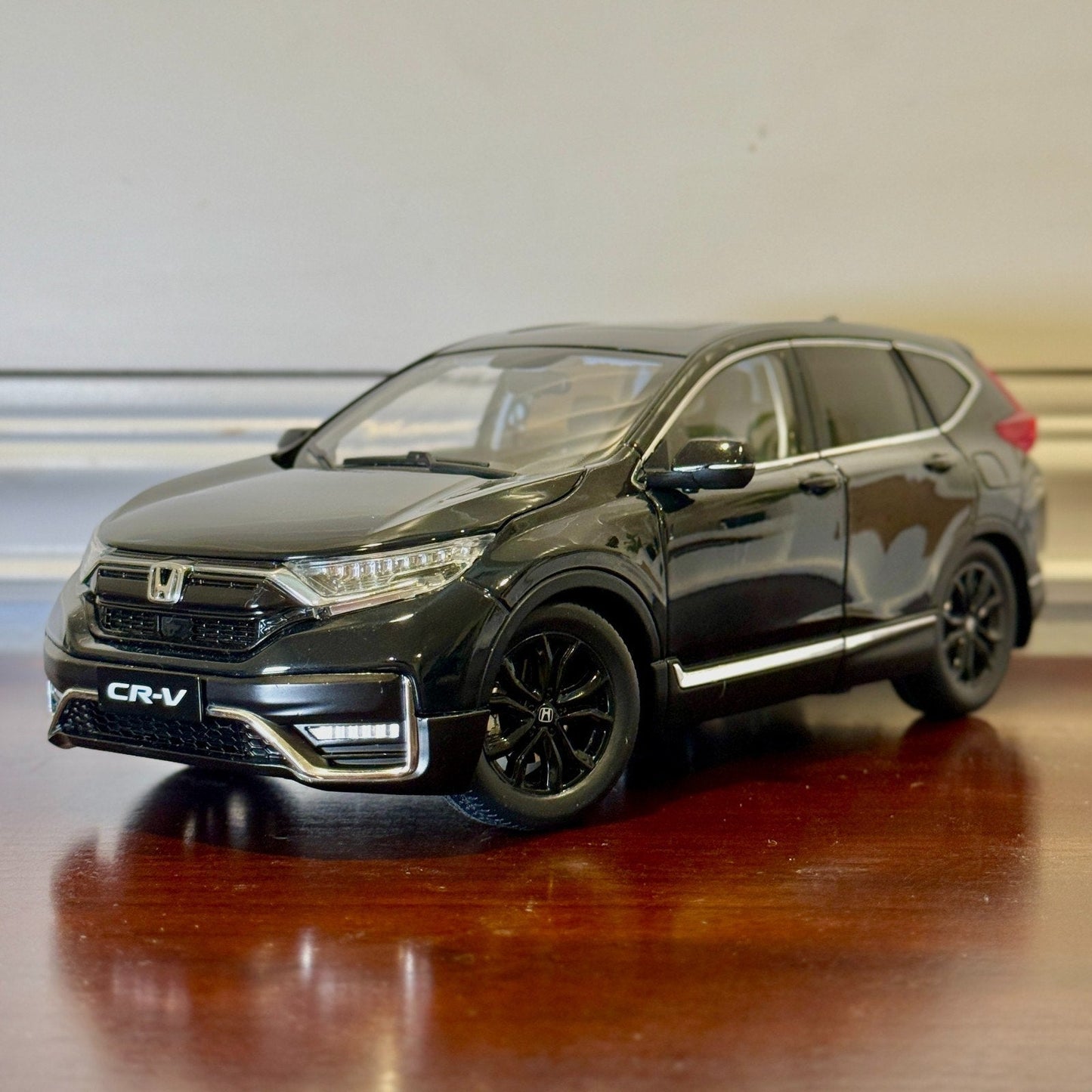 1/18 Honda CRV Black/Black Edition Diecast Model Car SUV | With Box - Product Image