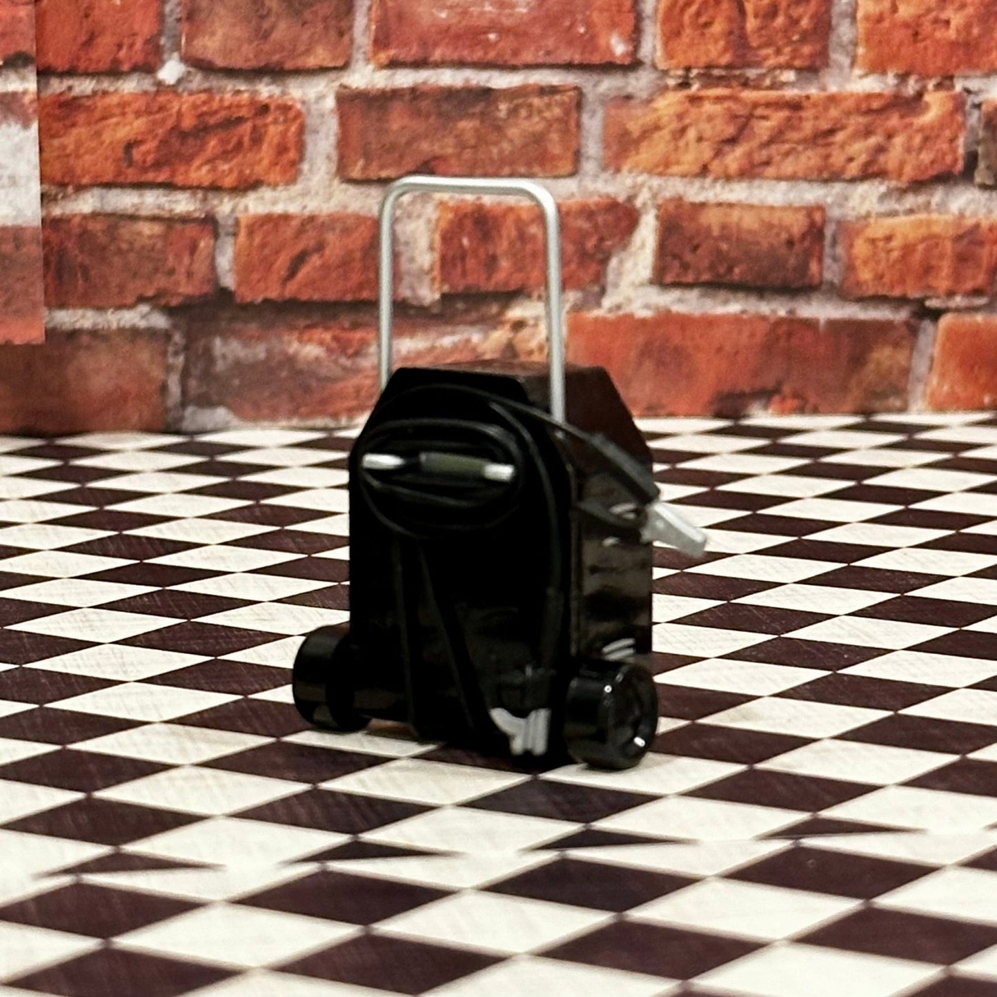 1/18 Scale Battery Charger (1/12 1/10) Prop Shop Tool Garage Diorama | NEW - Product Image