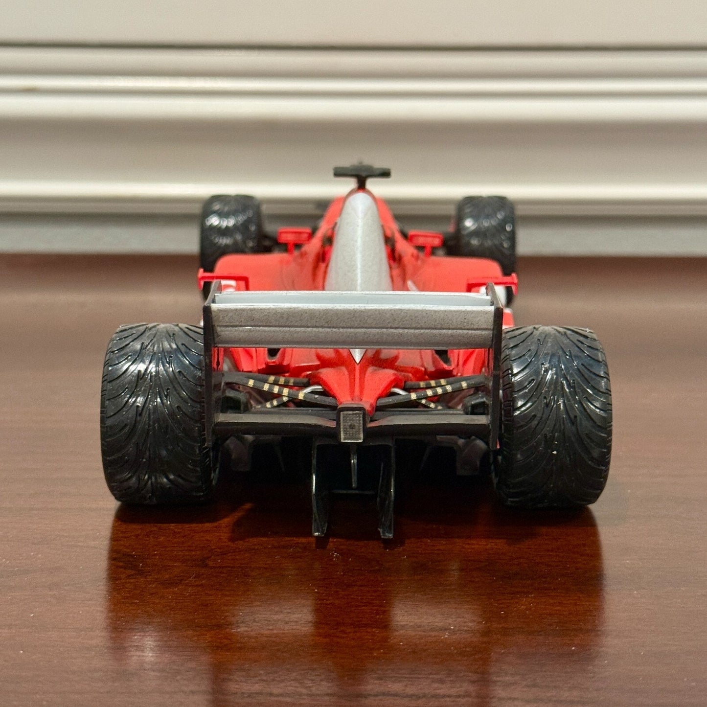 1/18 Ferrari F1 F2003-GA After Race Wet Wheels Formula 1 Schumacher Hot Wheels