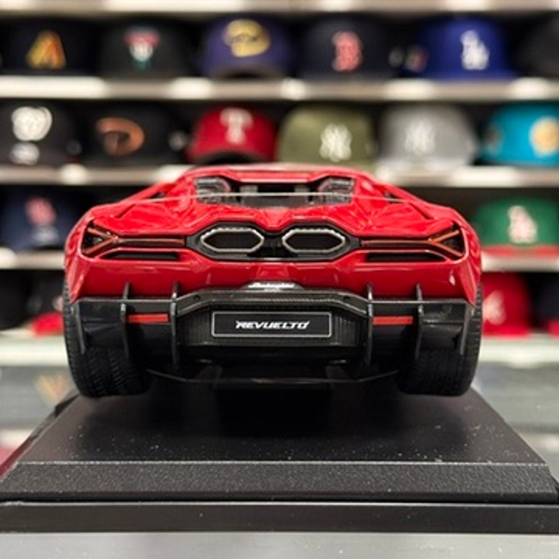 Maisto Lamborghini Revuelto Rosso Corsa Red 1/18 Scale Diecast Model Car | New