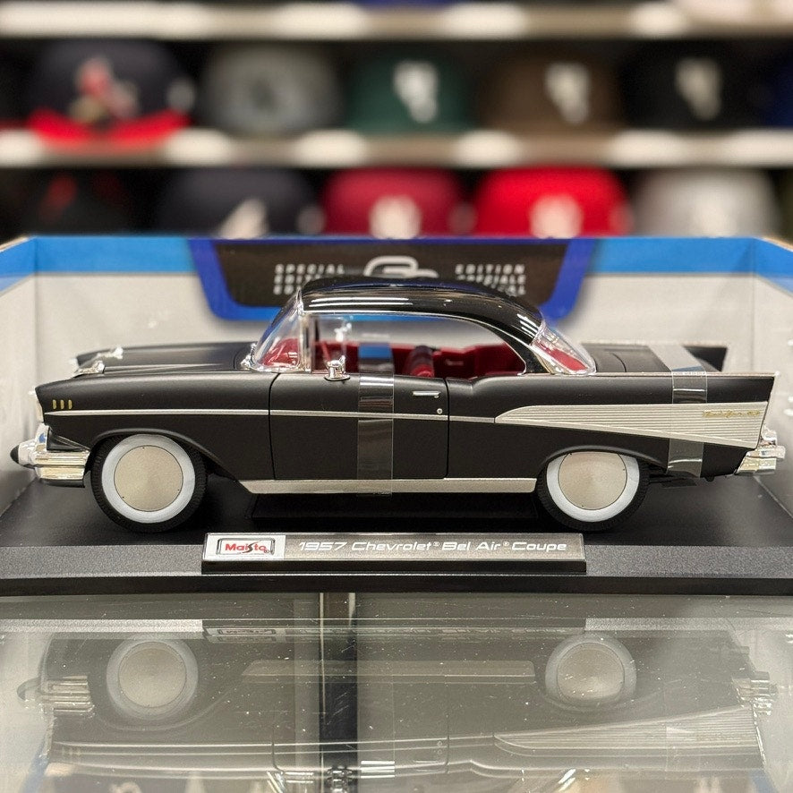 1:18 1957 Chevrolet Bel Air Coupe Black Diecast Model Car Hardtop