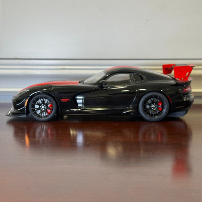 1/18 Dodge Viper ACR Black/Red Stripes AUTOart Composite Model Car | In Box