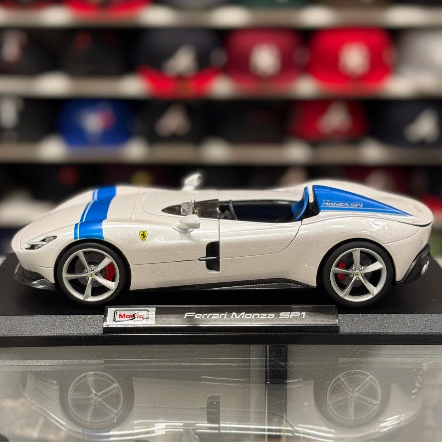Maisto 1:18 Ferrari Monza SP1 White Blue Diecast Model Car | New
