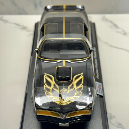 1977 Pontiac Trans Am 'Smokey and the Bandit' Diecast Car 1/18 Scale Black Gold | New