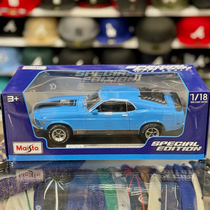 1/18 1970 Ford Mustang Mach 1 Maisto Diecast Model Car | Blue