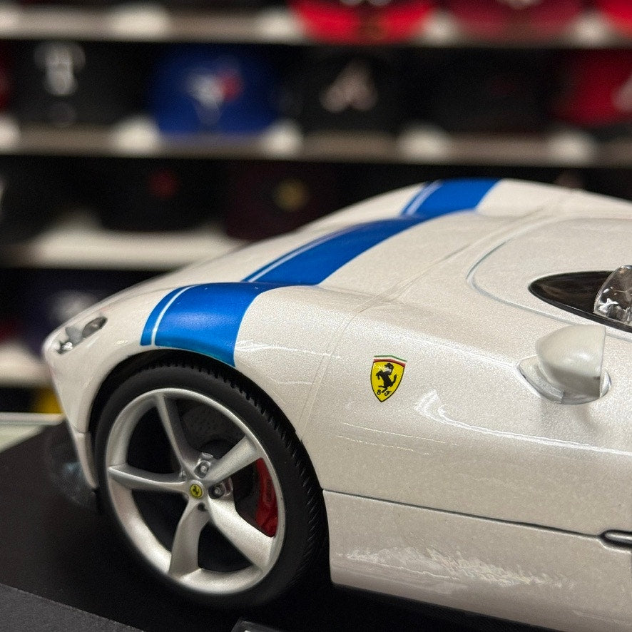 Maisto 1:18 Ferrari Monza SP1 White Blue Diecast Model Car | New