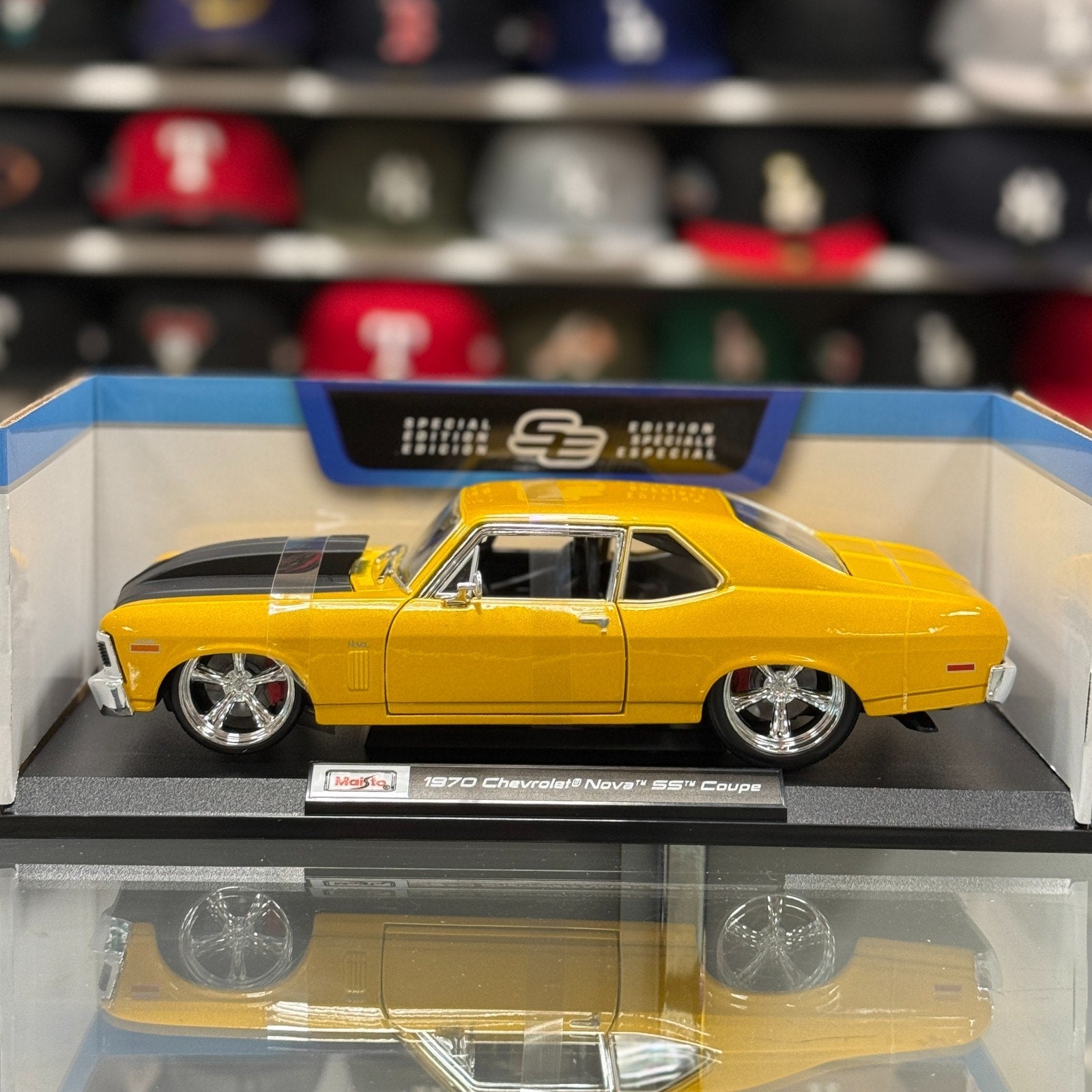 Maisto 1/18 1970 Chevrolet Nova SS Coupe Metallic Yellow Diecast Model Car | New - Product Image