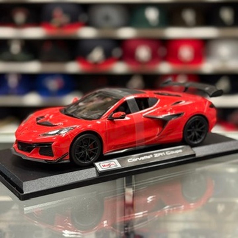 1/18 Chevrolet Corvette ZR1 Citrus Red Sports Car Diecast Model Car | New