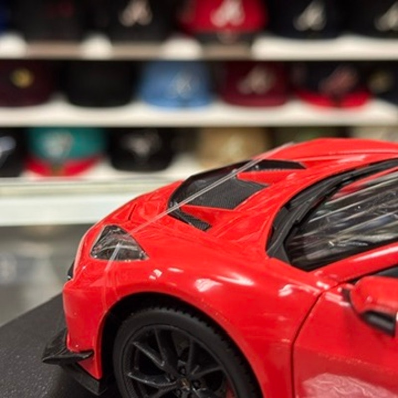1/18 Chevrolet Corvette ZR1 Citrus Red Sports Car Diecast Model Car | New