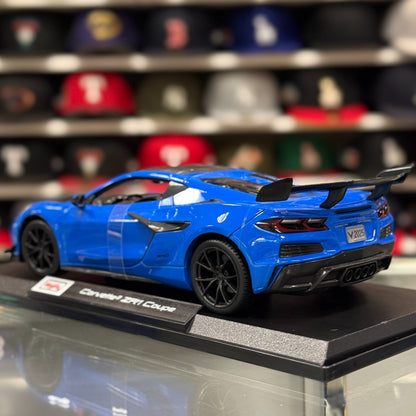 Maisto 1/18 Corvette ZR1 Coupe Deep Blue Special Edition Diecast Model Car | New - Product Image