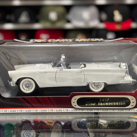 1/18 1955 Ford Thunderbird With Top White Road Signature Diecast Car | New