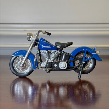 1:18 Maisto Harley Davidson Road King Royal Blue Diecast Model Motorcycle