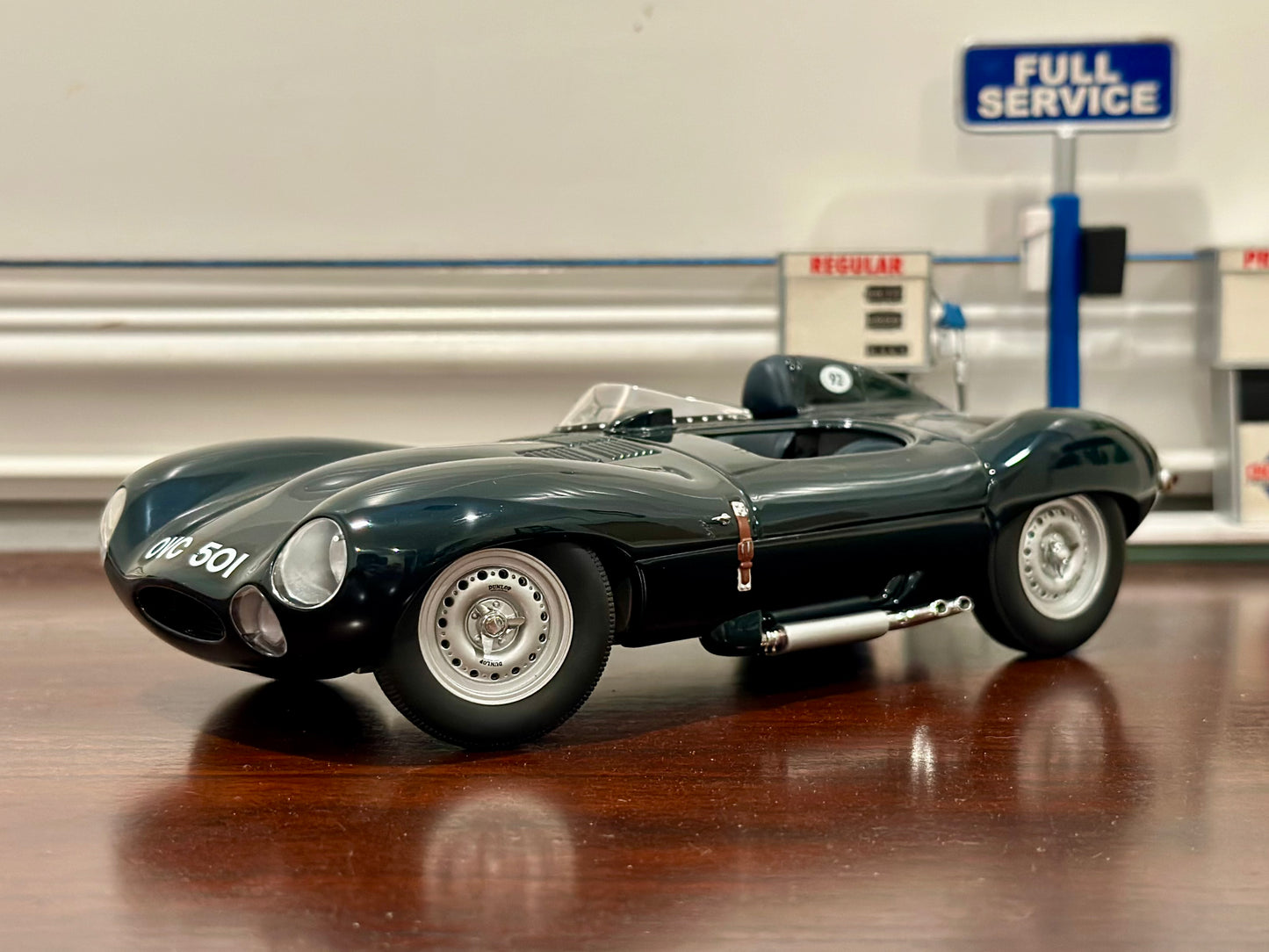 AUTOart 1/18 Jaguar D Type Short Nose British Racing Green