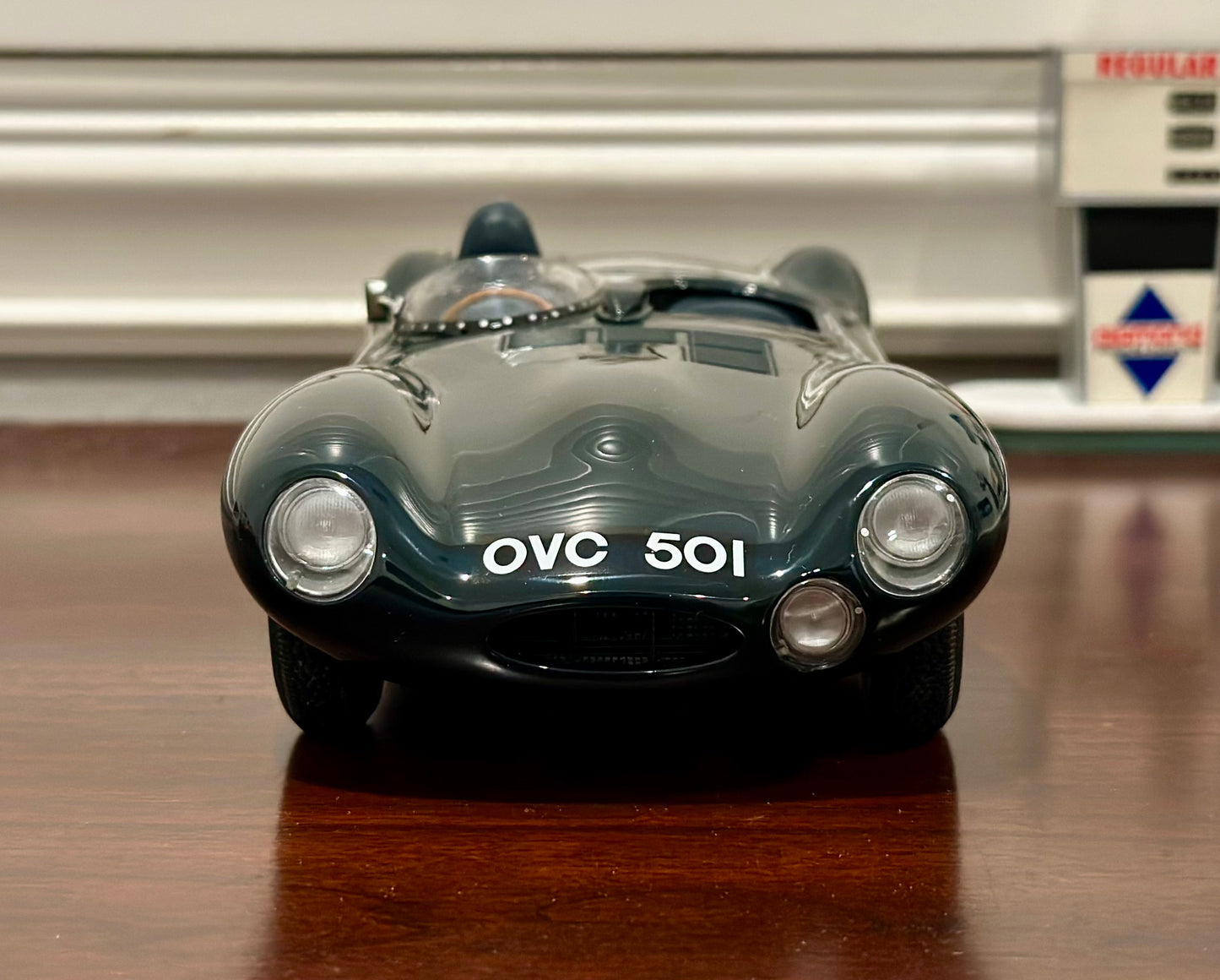 AUTOart 1/18 Jaguar D Type Short Nose British Racing Green