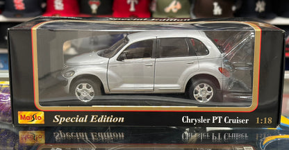 Chrysler PT Cruiser Silver Vintage Maisto 1/18 | New