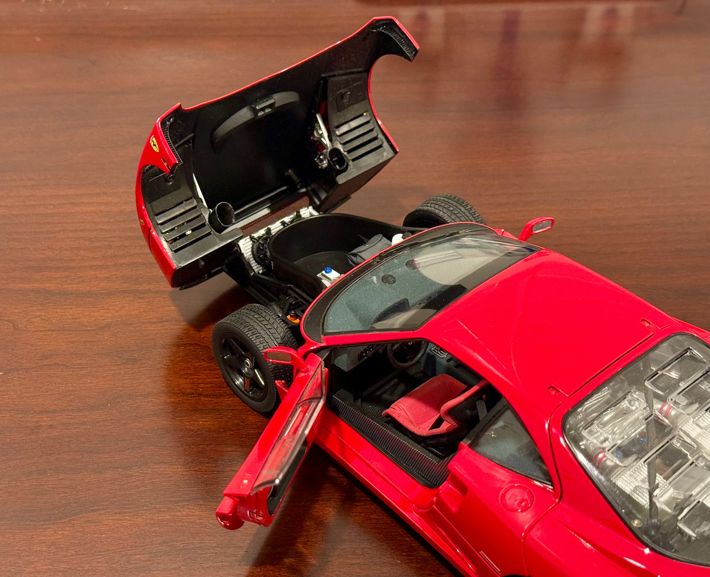 Ferrari F40 Light Weight, Red | Kyosho 1/18