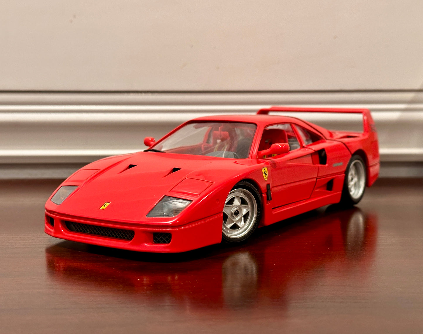 Ferrari F40 Red | Vintage Bburago 1/18 | Open Box