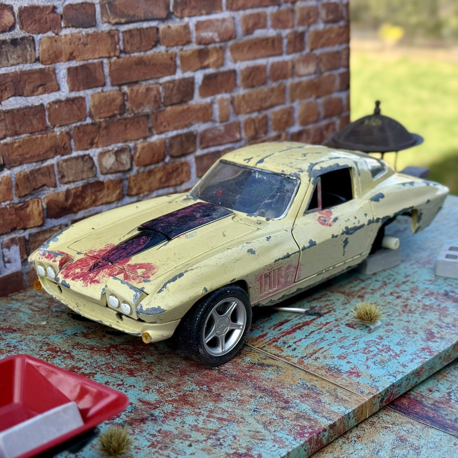 American Muscle 1967 Corvette Stingray 1/18 Scale Diecast Model Car | Parts Car - Product Image